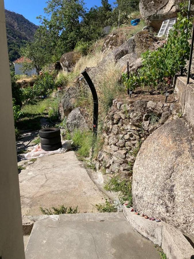 A Casa Da Rapariga De Cabelo Azul Leilighet Manteigas Eksteriør bilde