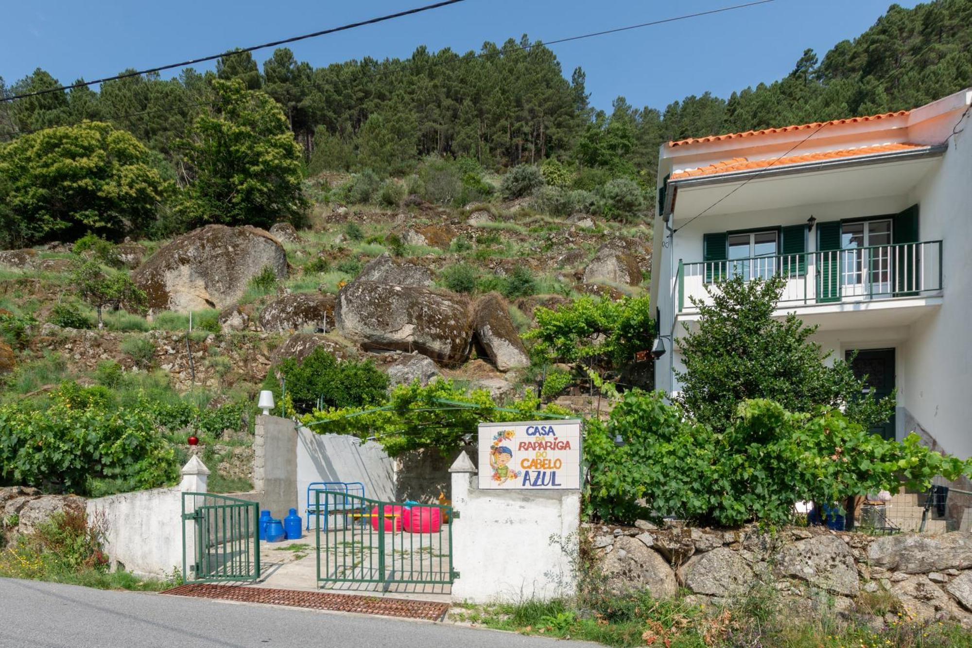 A Casa Da Rapariga De Cabelo Azul Leilighet Manteigas Eksteriør bilde